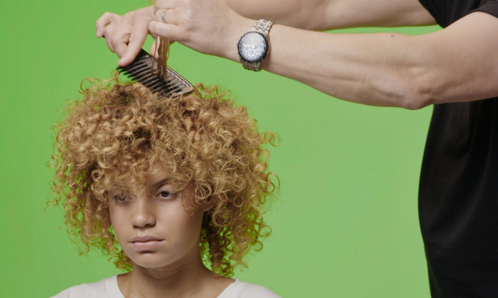 Voluminous Curls Step 5